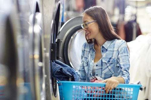 laundry attendant duties